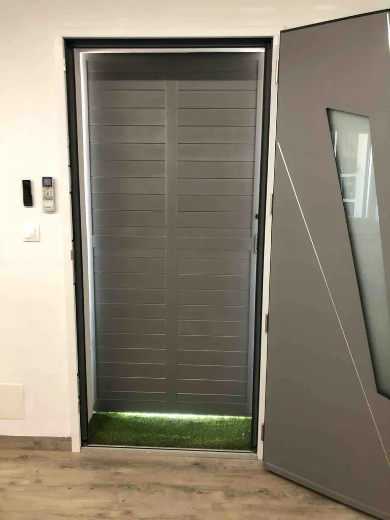  Pose de volets coulissant en aluminium  sur Martigues 