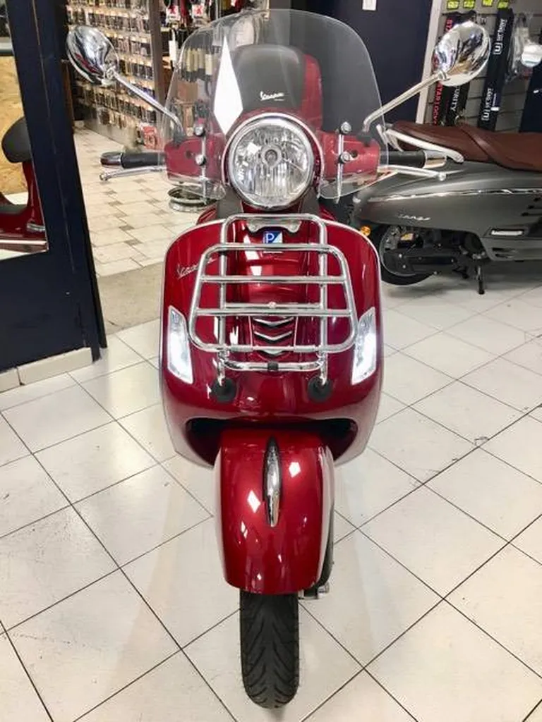 SCOOTER OCCASION VESPA GTS 125 TOURING LA SEYNE SUR MER