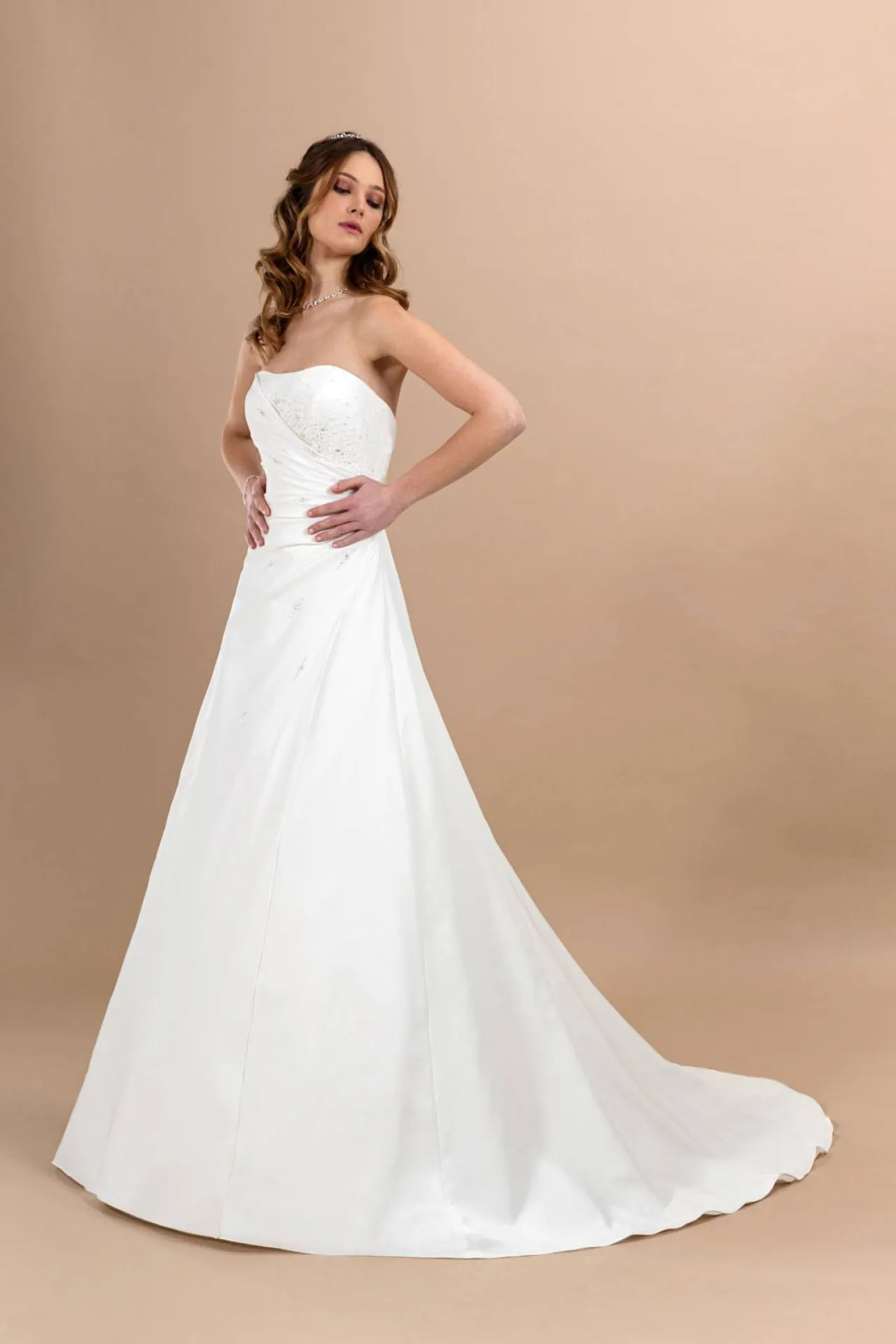 ou choisir sa robe de créateur pour un mariage abordable  pas cher