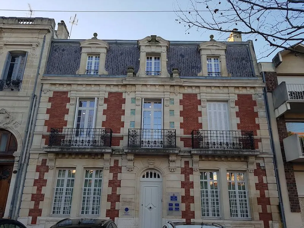 Location bon marché bureau Arcachon