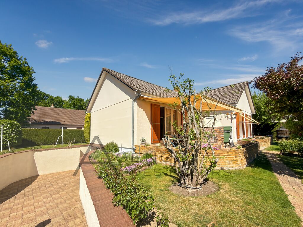 À vendre, maison de 100 m² sur sous-sol total située au centre de Saint-Pierre-les-Elbeuf