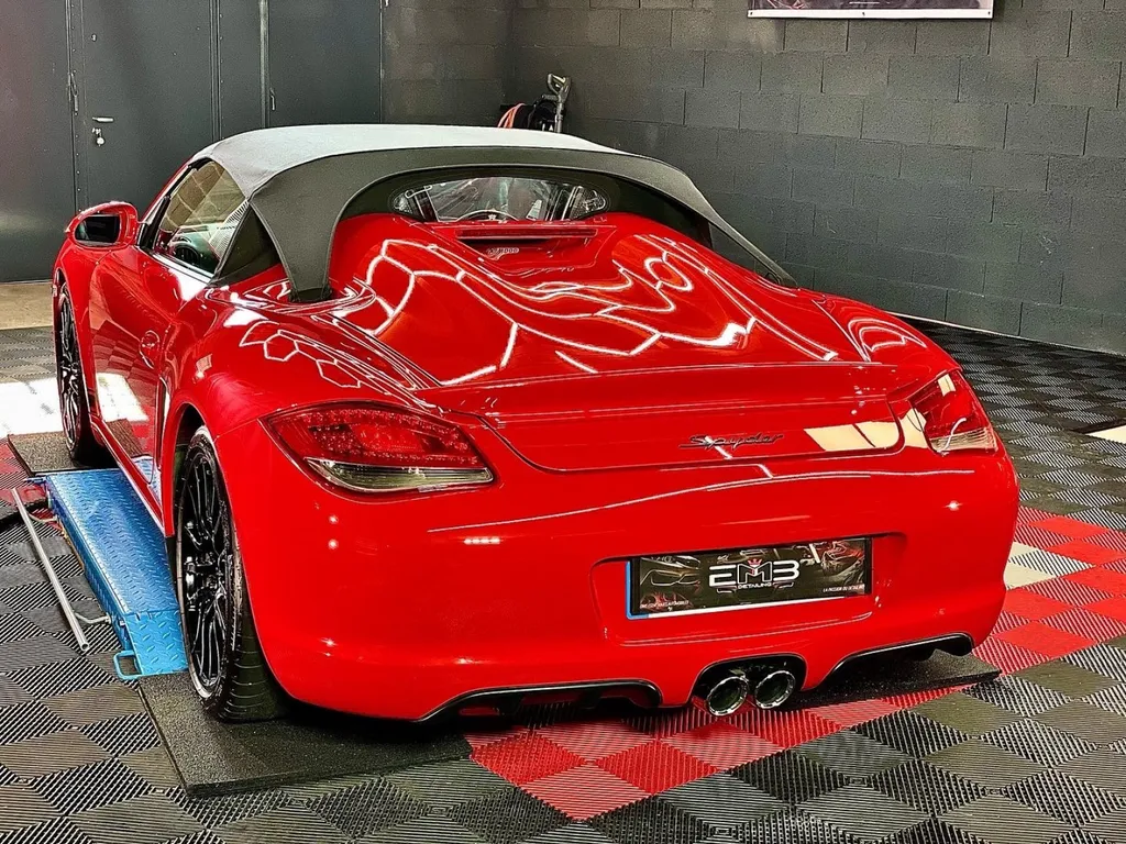 Traitement céramique Porsche Boxster Spyder la tour de salvagny 
