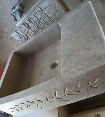 Pourquoi la pierre naturelle est mieux que le carrelage pour sol intérieur et extérieur ?