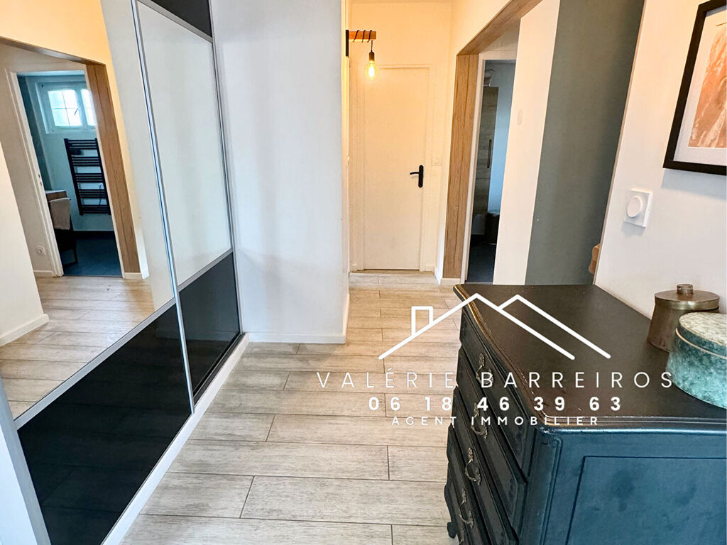 À vendre, maison de 207m² sur un terrain de 1200m² située à Oissel 76350