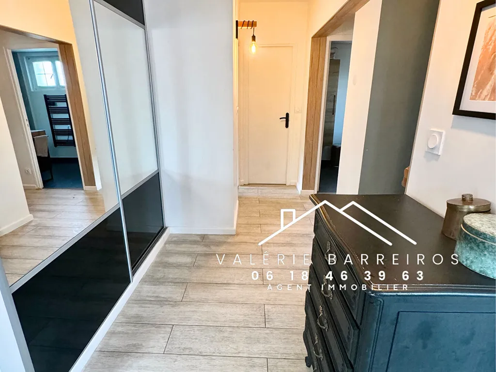 À vendre, maison de 207m² sur un terrain de 1200m² située à Oissel 76350