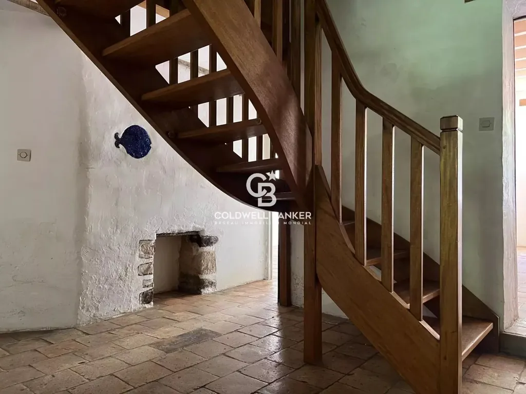 maison de campagne à vendre avec pièce d'eau en sarthe