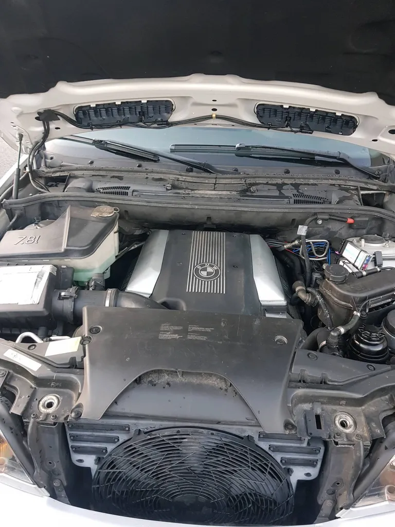 Garage BMW a bordeaux