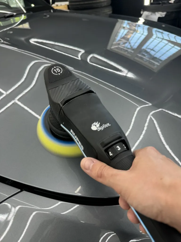Mercedes-Benz SL 63 : Full PPF + Traitement Céramique sur le PPF à Antibes