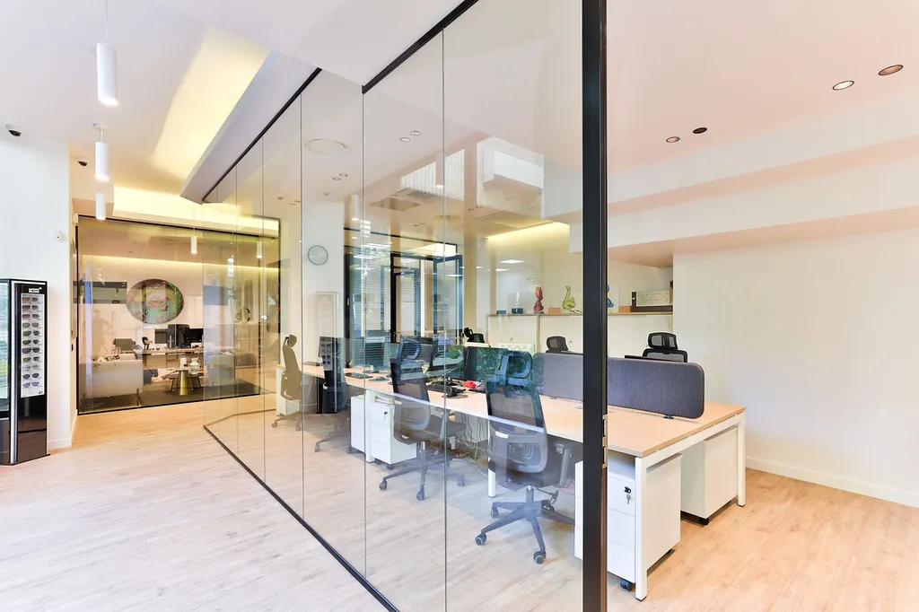 Location - Bureau 259 m², Paradis / Faubourg Saint denis, Rue de Paradis 75010 PARIS
