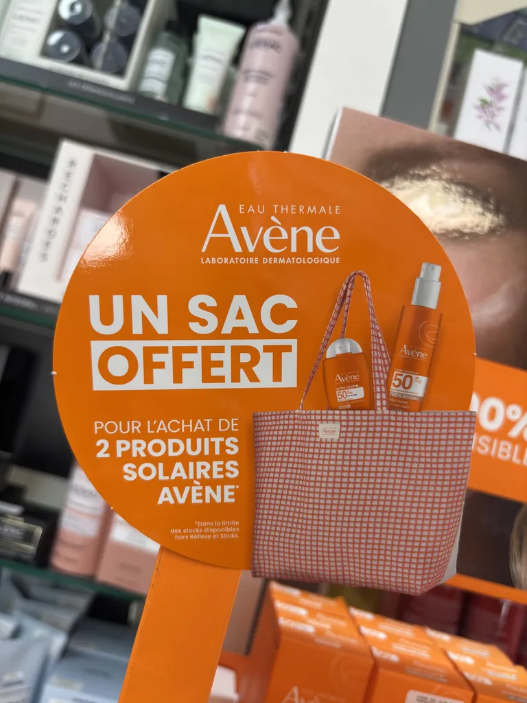 AVENE 2 PRODUITS ACHETES UN SAC OFFERT PHARMACIE PANETTA 13012 MARSEILLE 
