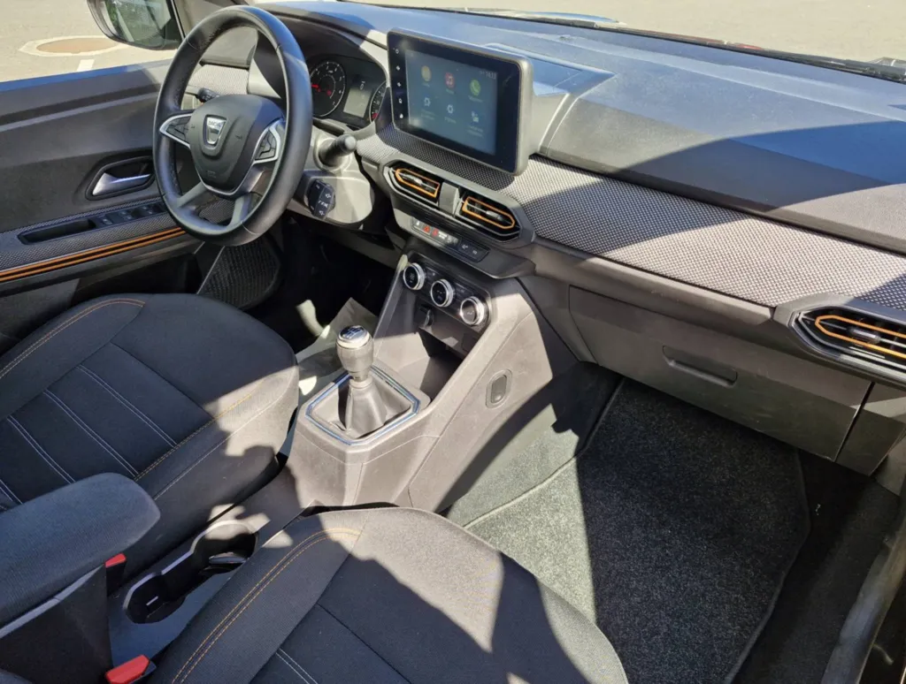 DACIA SANDERO STEPWAY CONFORT ECO-G 100 CAMERA DE RECUL / CLIM AUTO OCCASION PRÈS DE TOULOUSE A PLAISANCE DU TOUCH