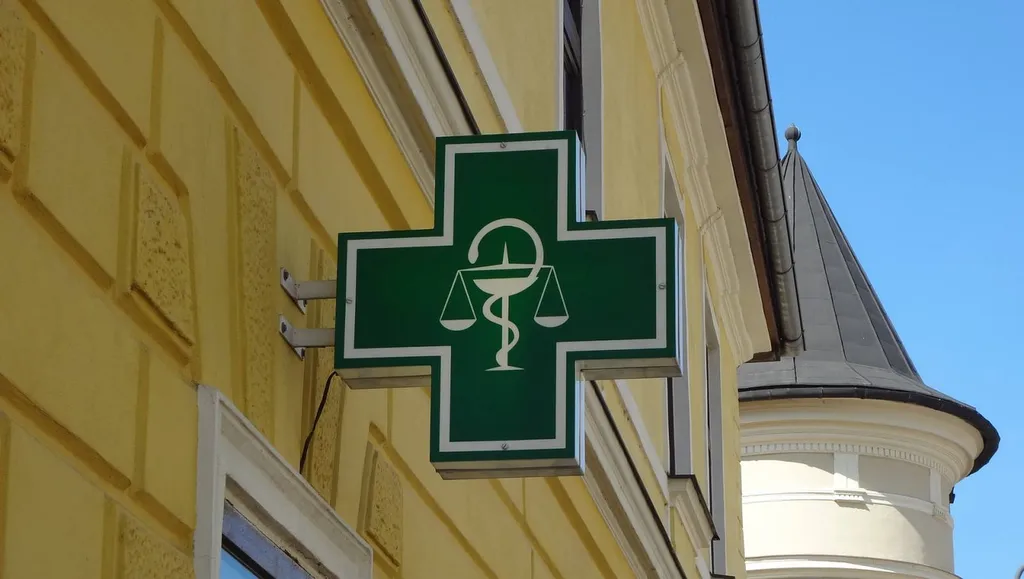 Avocat cession de fond de commerce pharmacie à Toulon