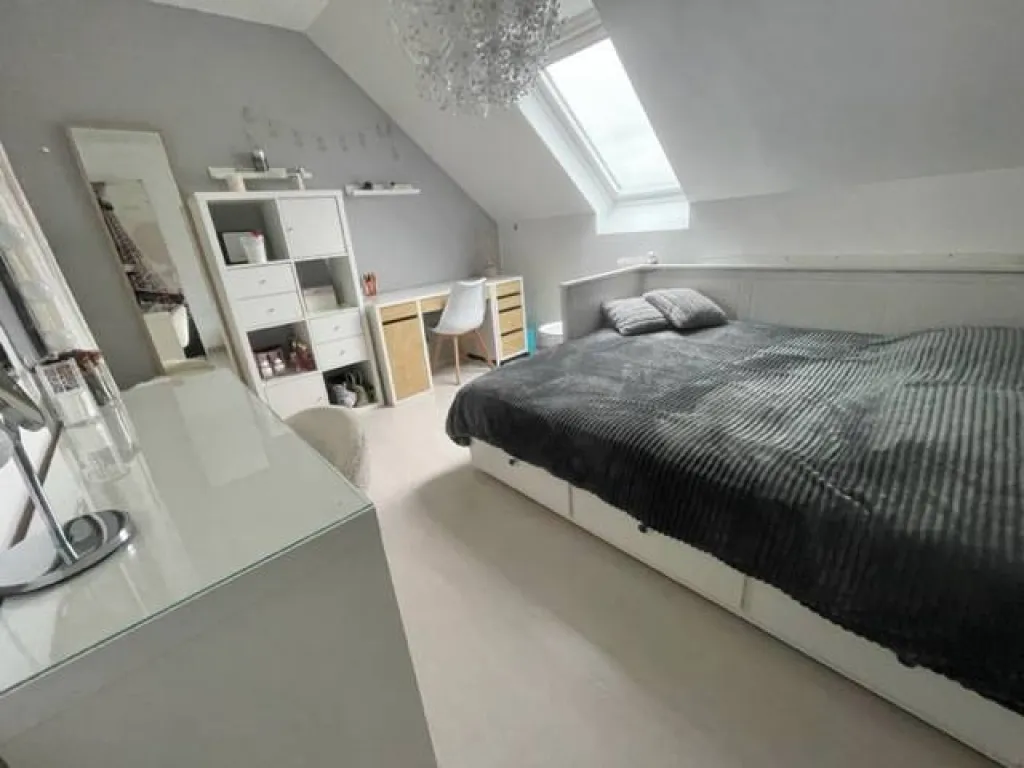 A saisir pavillon de 93 m² édifié sur un terrain de 341 m² sur la commune de CAUDEBEC LES ELBEUF