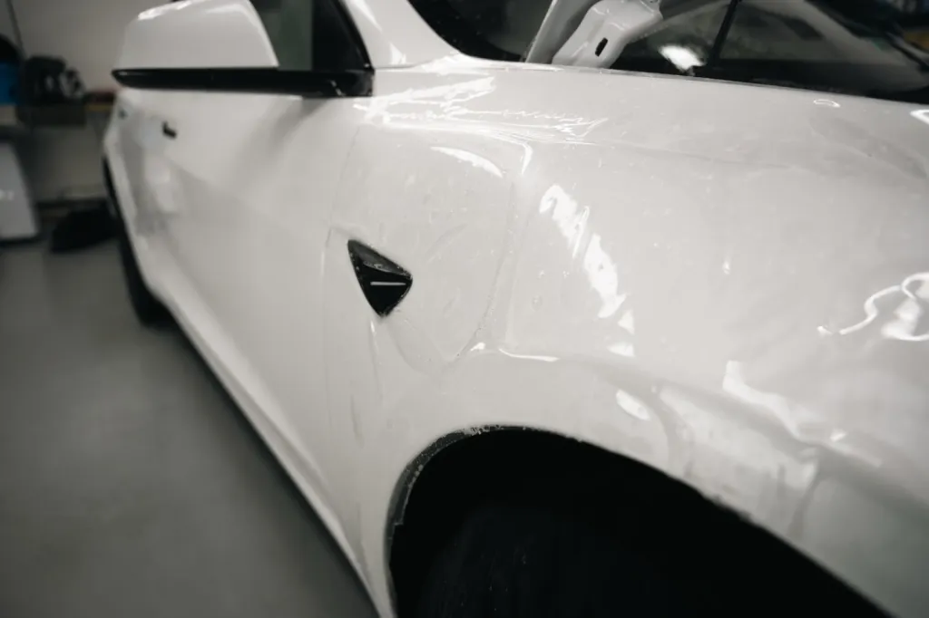Pourquoi choisir le film PPF Pro Film pour protéger sa voiture ? Pourquoi choisir le film PPF Pro Film pour protéger sa voiture ?