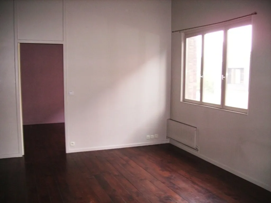 Cherche à acheter T2 avec 1 chambre proche Orival 76500