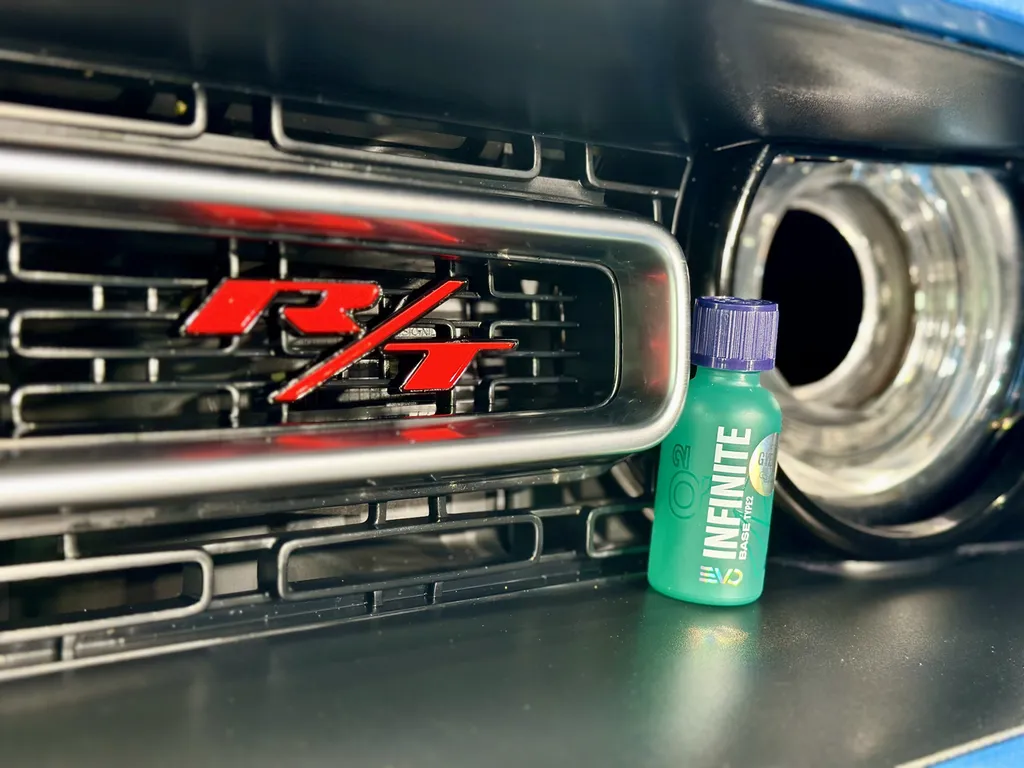 Traitement céramique , detailing Dodge Challenger spécialiste sur Vaugneray 