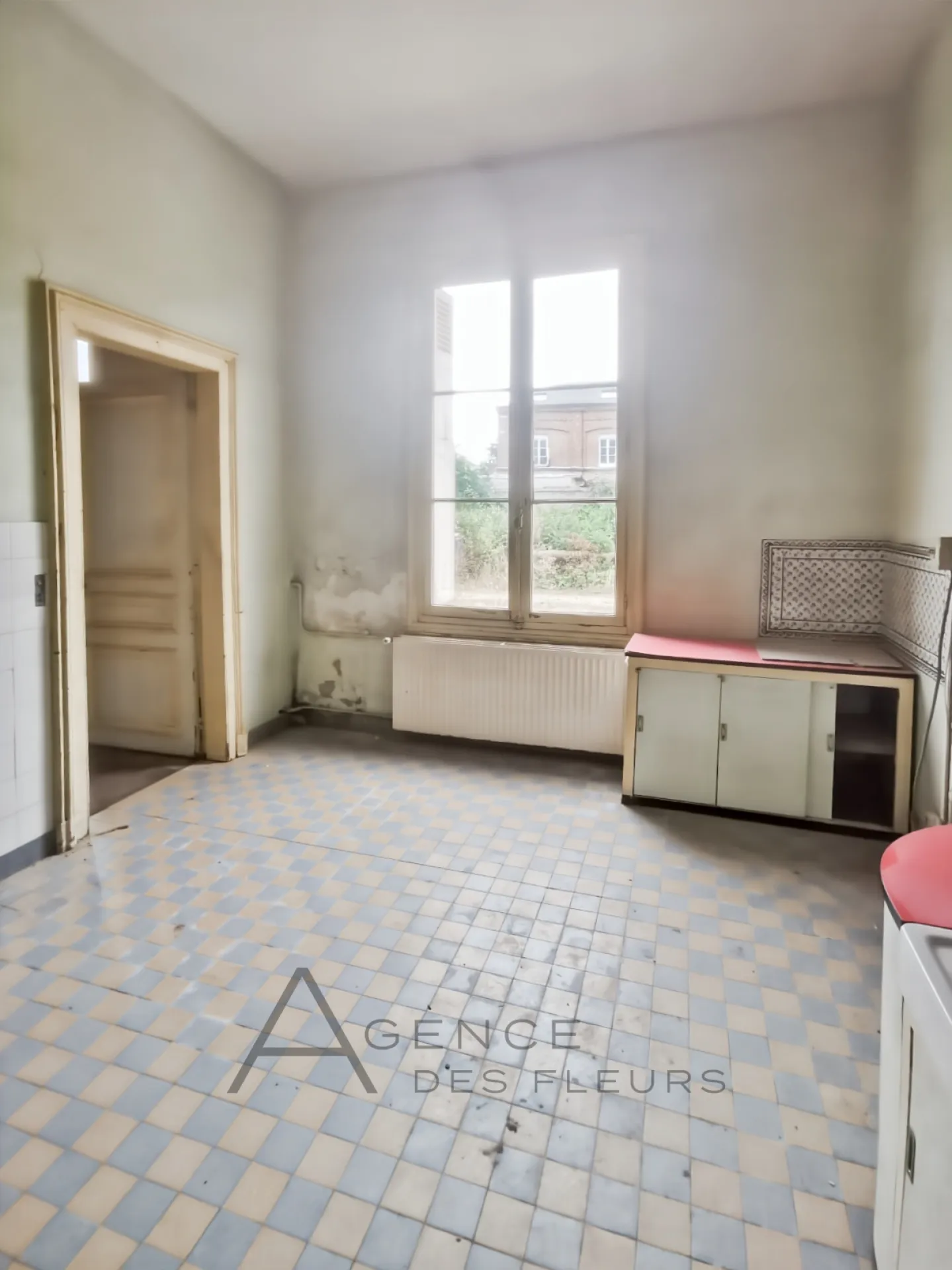 A vendre maison de 160 m² à rénovée sur la commune de ST PIERRE LES ELBEUF 76320