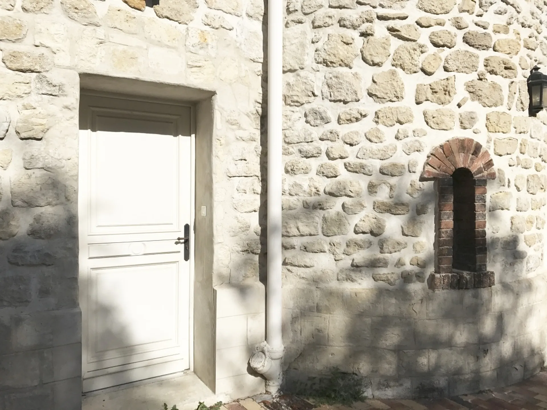 mur en pierre de taille