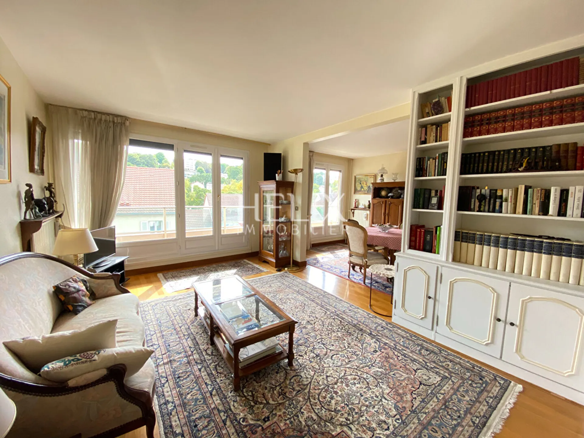 Appartement  avec piscine 5 pièces 100 m2