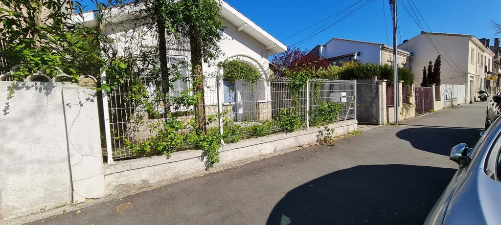 local professionnel ou commercial au Bouscat