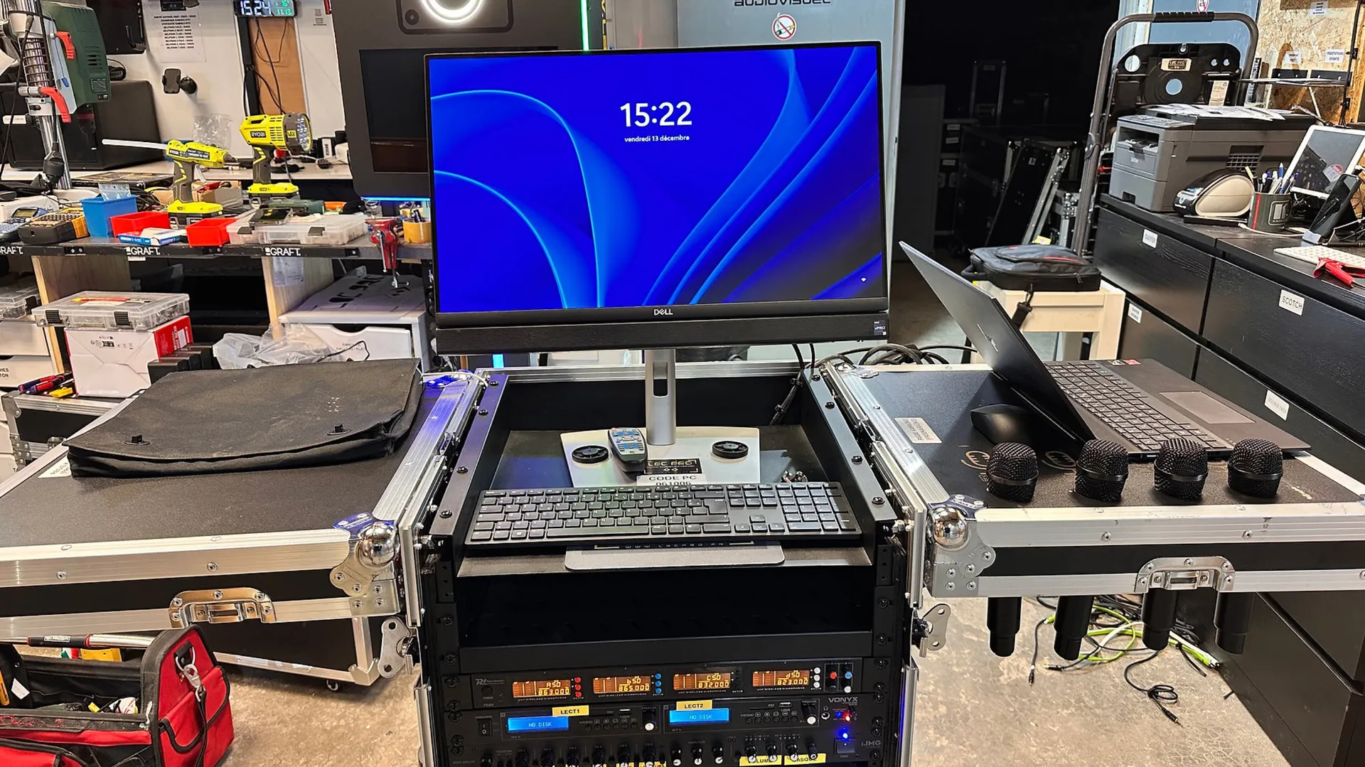 RACK REGIE AUDIO VIDEO NUMERIQUE PRO 4