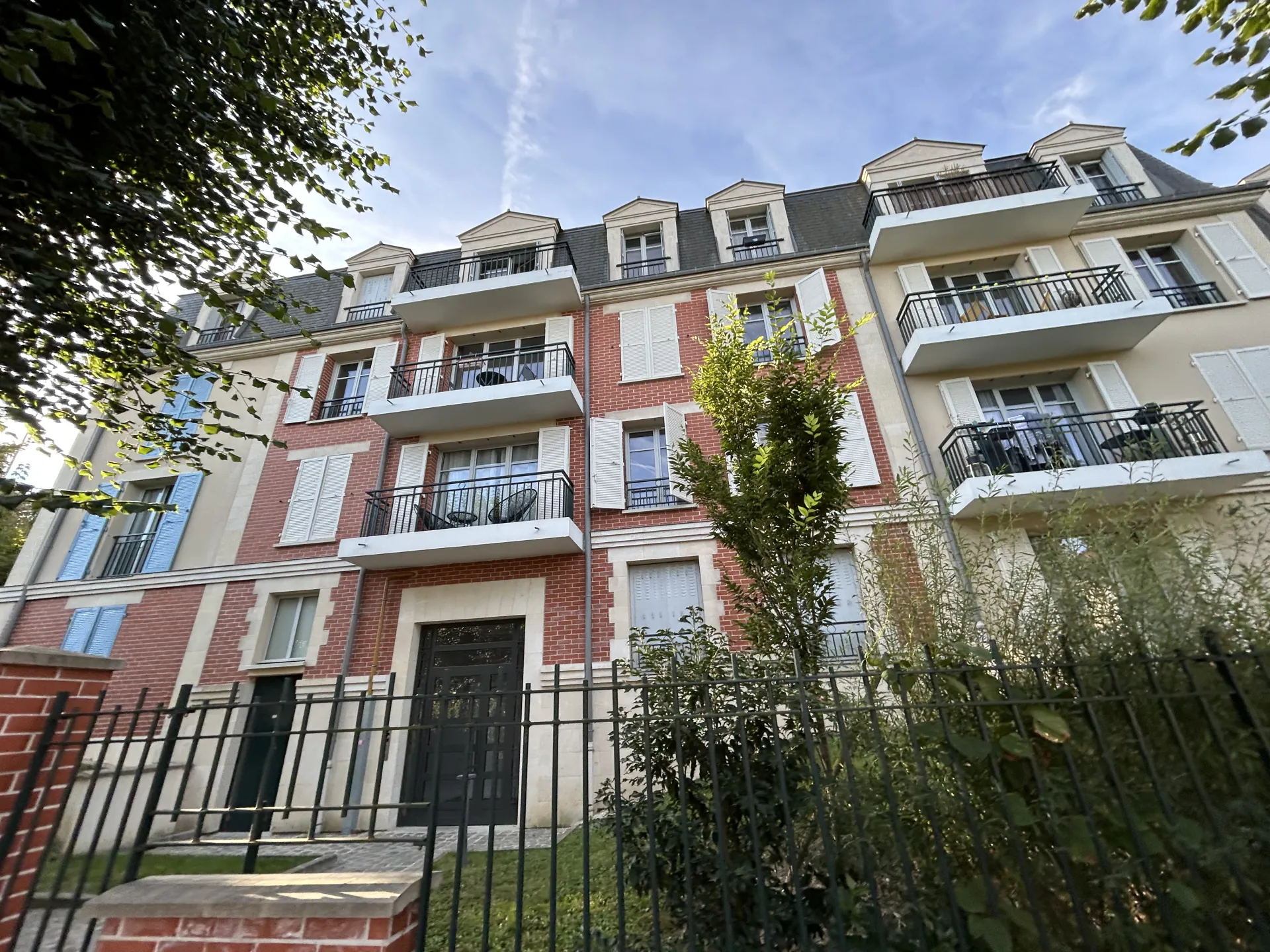 Spécialiste en localisation de fuite sinistres liés à l'eau pour syndic de copropriété à Paris Île-de-France et Centre Val de Loire