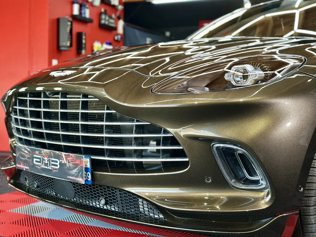 DETAILING auto protection carrosserie Aston Martin DBX sur Limonest 