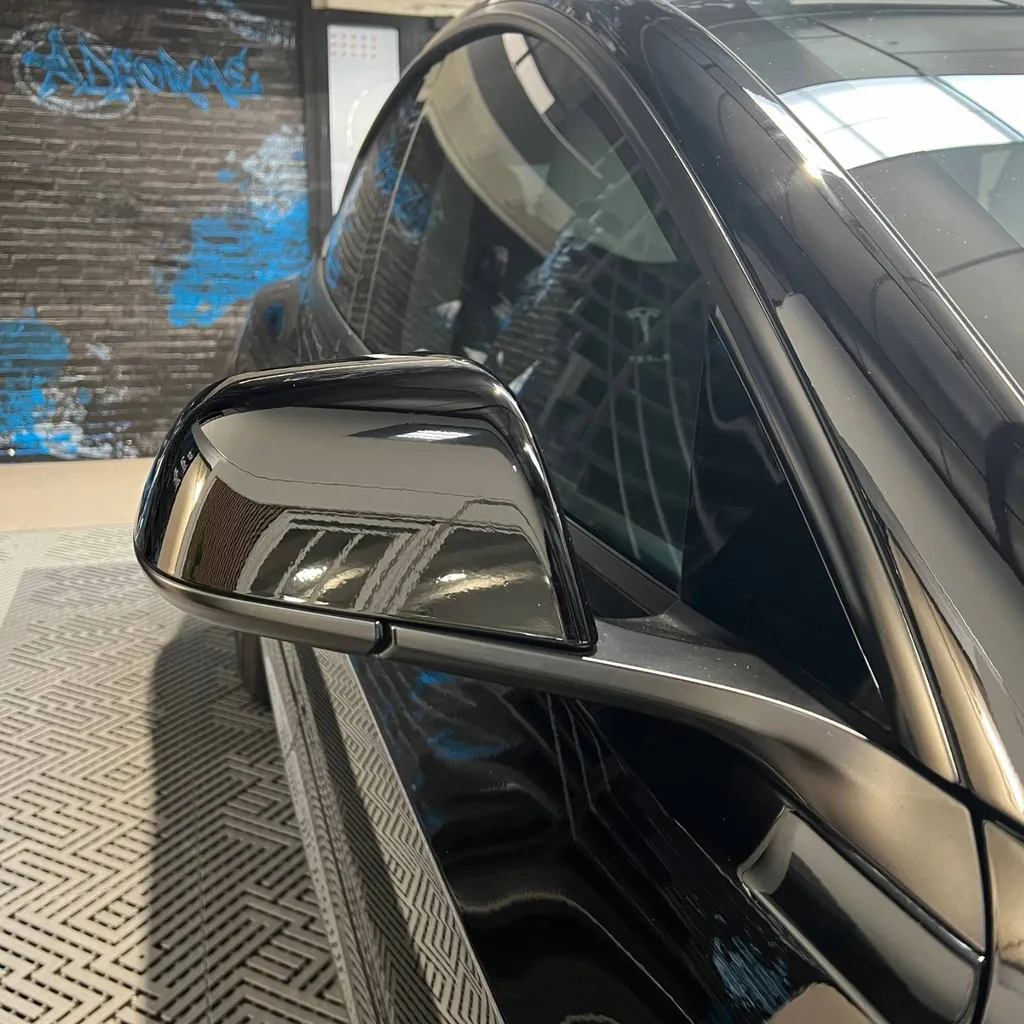 PPF Tesla à Lyon