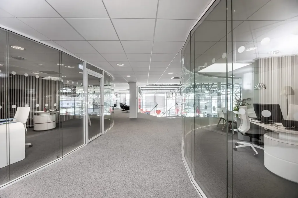 Cloisons amovibles vitrées toute hauteur  à PARIS