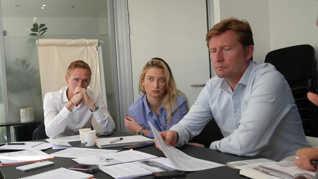 equipe LMC invest gestionaire de patrimoine pour un suivie personnalisé
