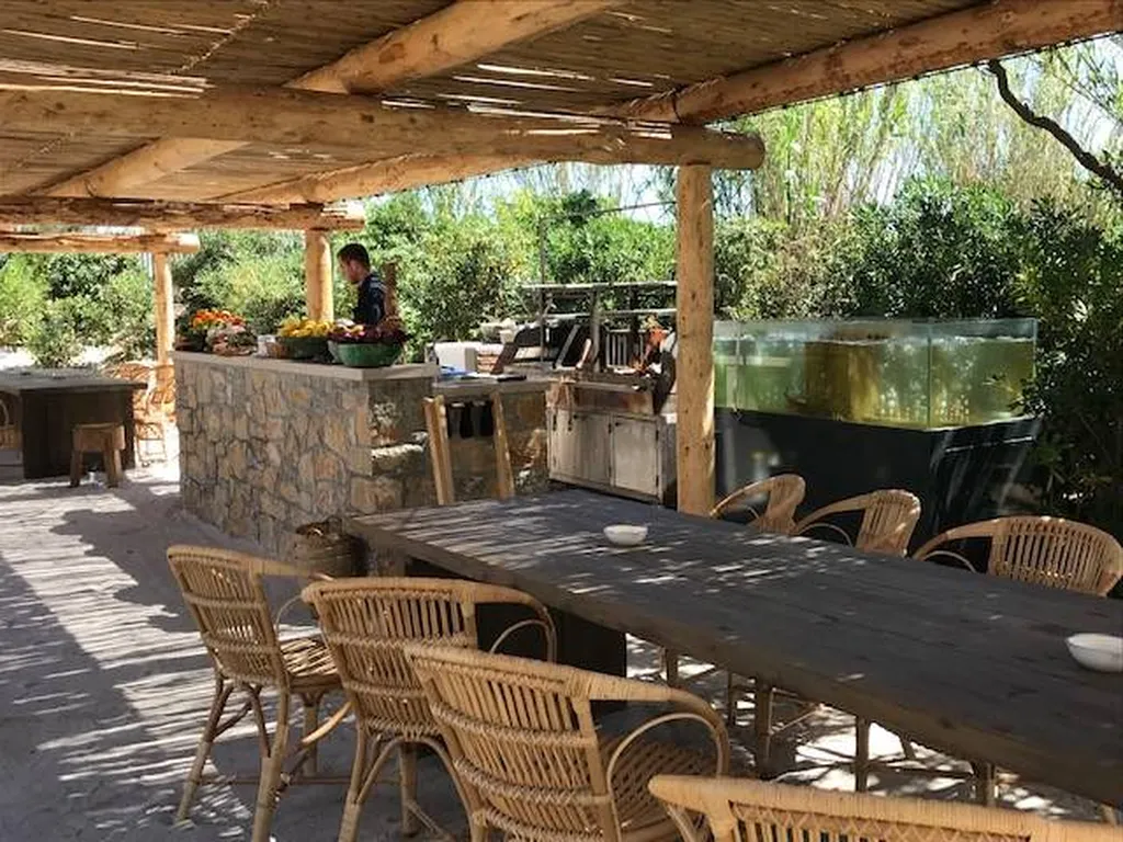 HOTEL EPI sur la plage de Pampelonne à St Tropez