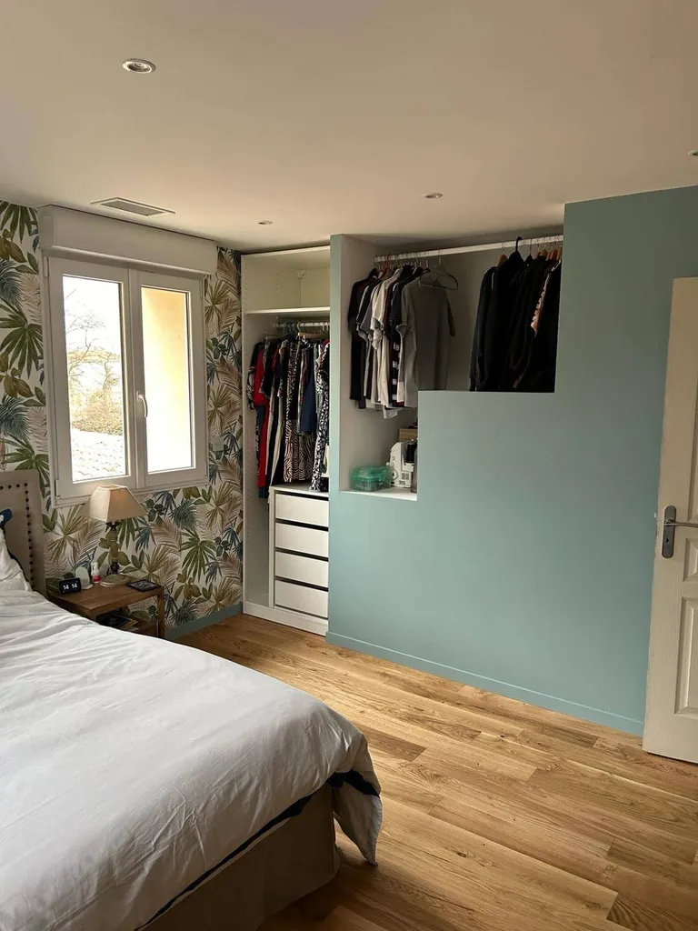 Chambre après rénovation intérieure d'une maison à Anse proche de Villefranche sur Saône 