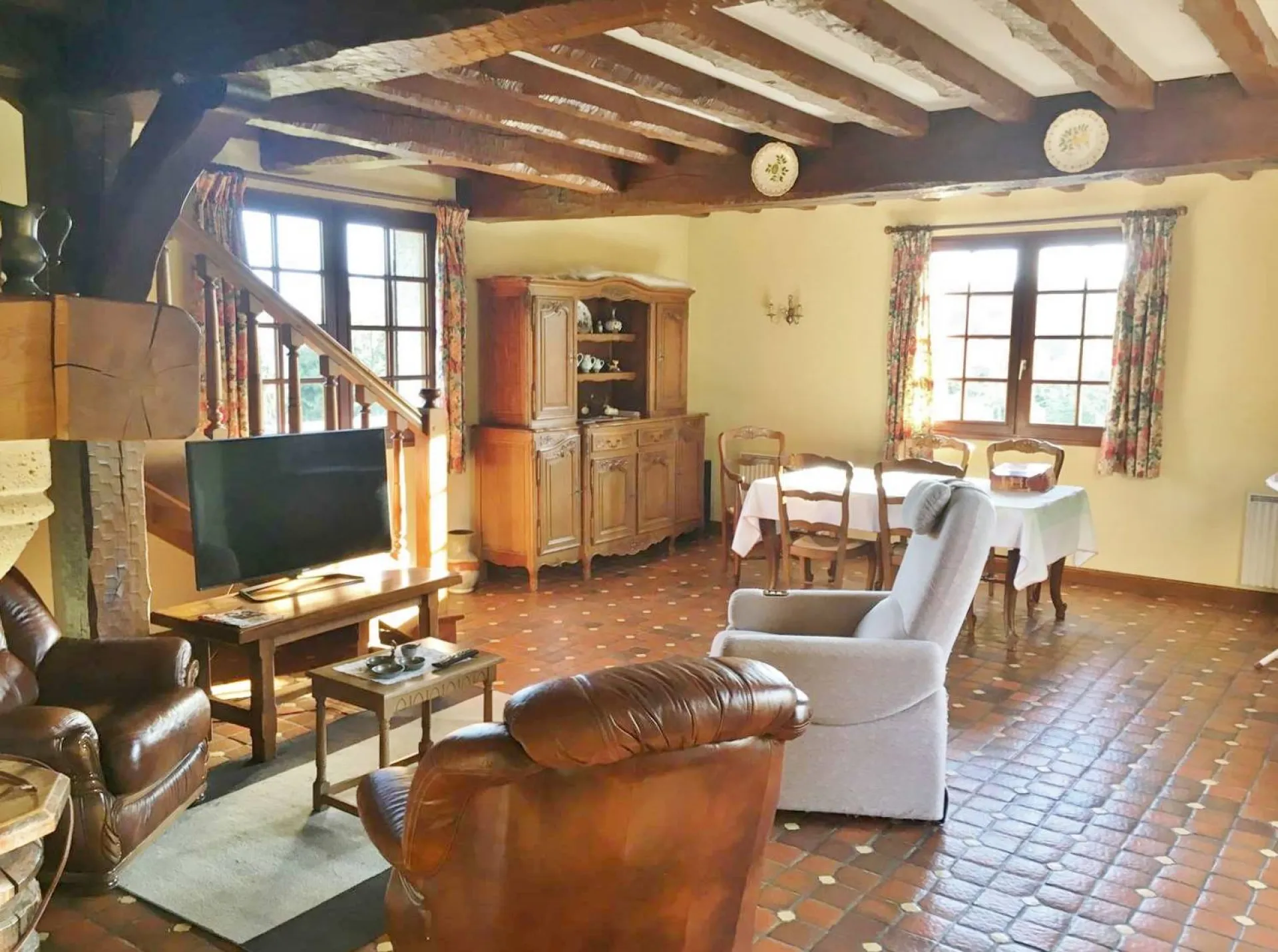 A vendre pavillon avec 2 chambres proche le Neubourg 27