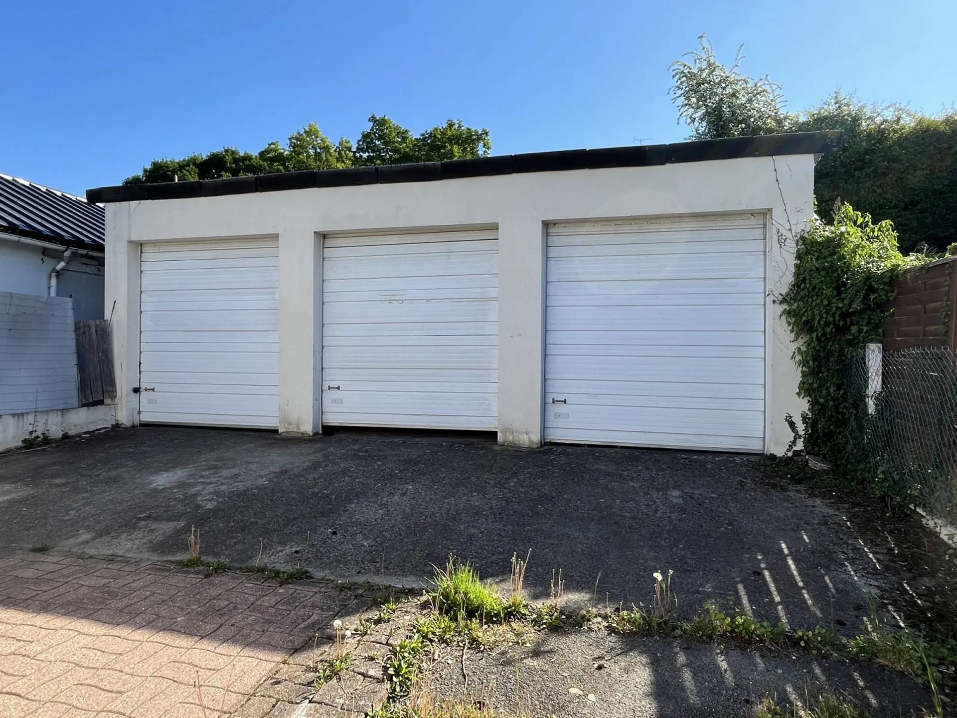 Ensemble immobilier, à vendre, en centre-ville du Trait - Idéal investisseurs !