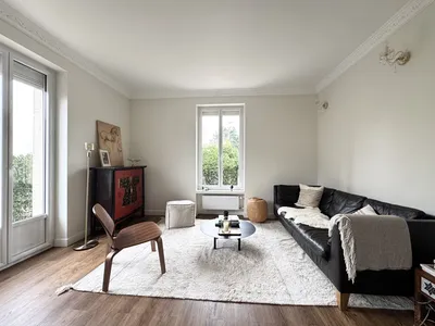 salon chaleureux à l'ambiance cocooning  