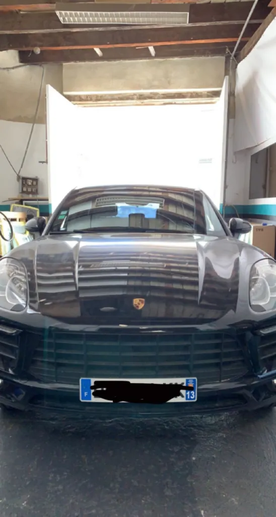 Quel est le prix pour remplacer le pare-brise de votre Porsche Macan avec Speed Glass à Marseille 13013 ?