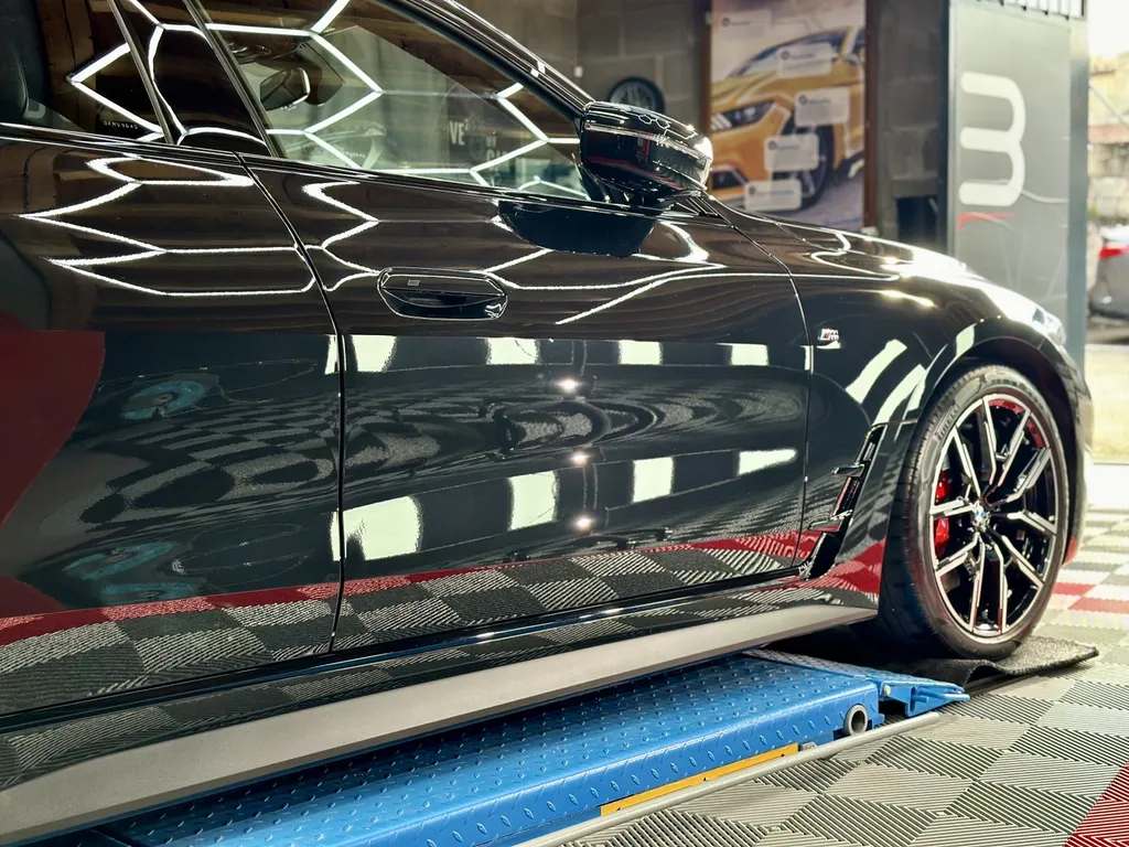 spécialiste du Traitement céramique sur lyon et sa région . spécialisé dans la protection carrosserie BMW 