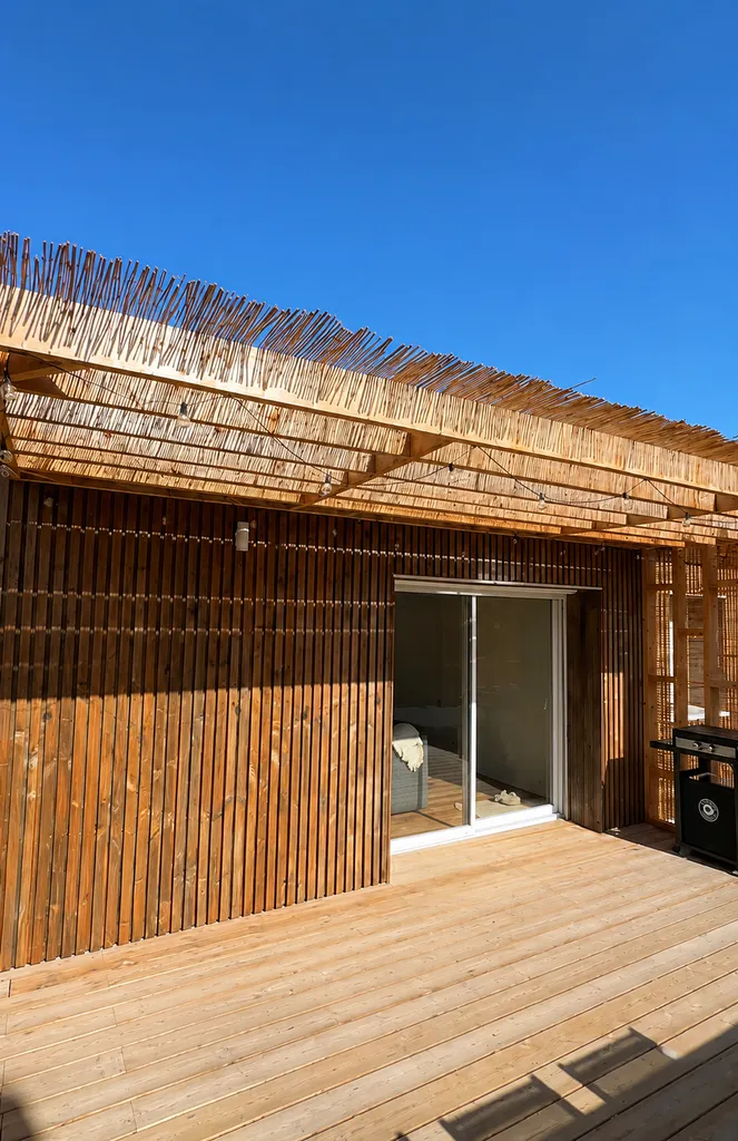 Artisan pour la création de terrasse en bois et pergola en bois sur mesure à Toulouse en Haute-Garonne