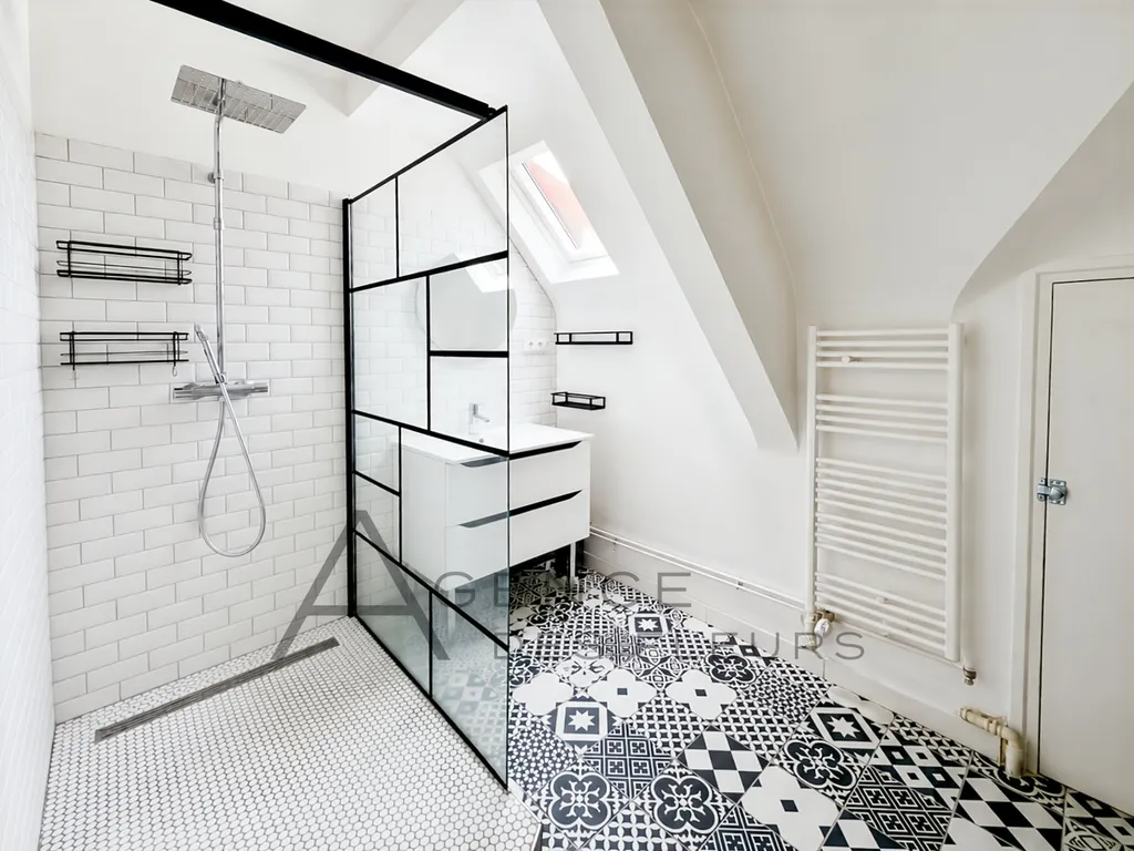 A vendre bel appartement de 104 m2 sur la commune de ELBEUF 76500