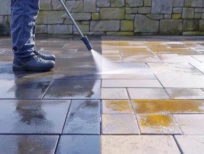 Nettoyage terrasse en carrelage antidérapant : précautions techniques à Toulouse