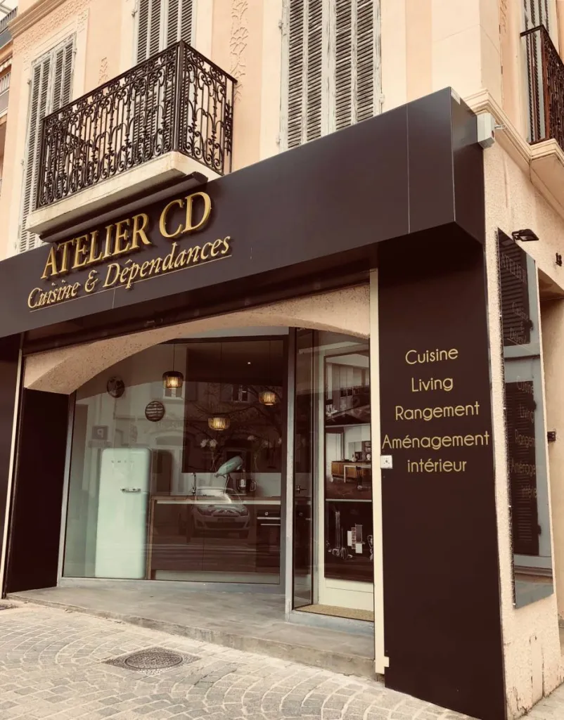 Faire concevoir sa cuisine équipée sur mesure de standing par un cuisiniste spécialisé dans le haut de gamme près de La Cadière d'Azur