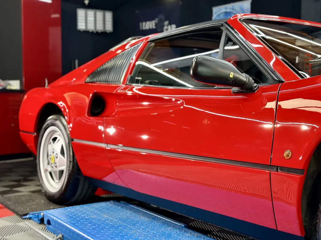 Traitement céramique lyon polissage carrosserie DETAILING Ferrari 328 GTS