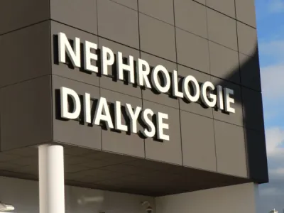 Enseigne lettres relief clinique charcot lyon