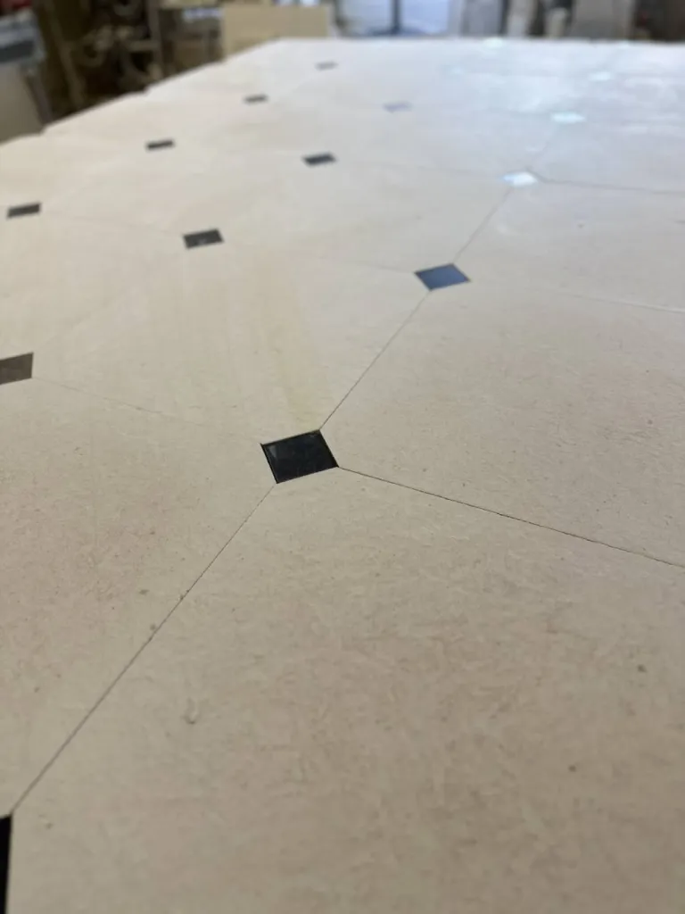 Dallage pierre de Dordogne sur RDV au showroom 36 rue de Bourgogne à Paris