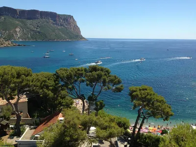 Location van / minibus avec chaffeur pour transfert entre la gare de Marseille Saint-Charles et Cassis