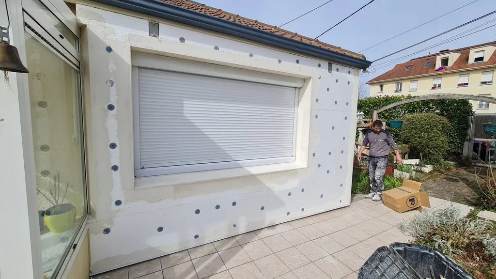 Isolation thermique par l'extérieur avec polystyrène expansé à Evreux