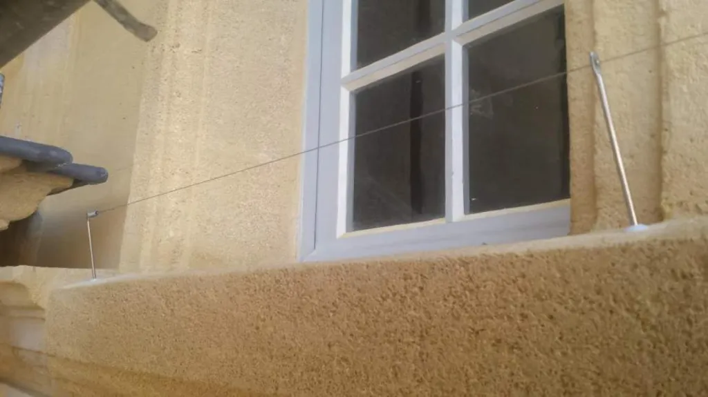 système fil tendu anti pigeon 13790