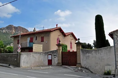 clos st magdeleine - castellas immo