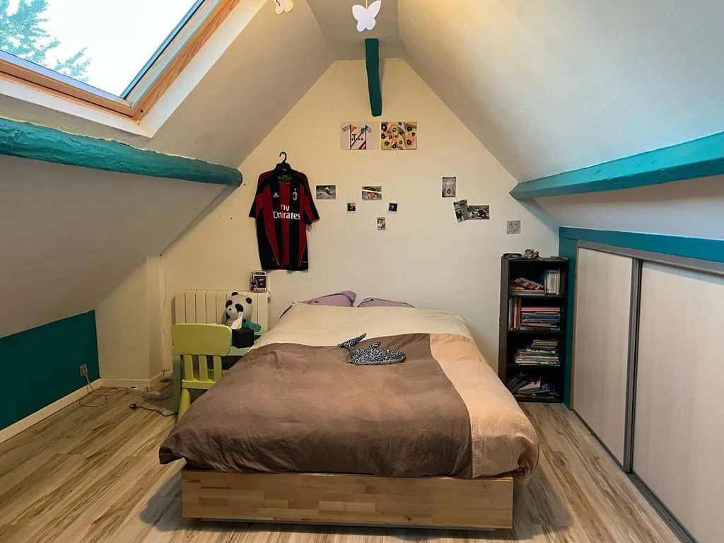 A saisir maison de caractère de 80 m² habitable sur la commune de CRESTOT 27110