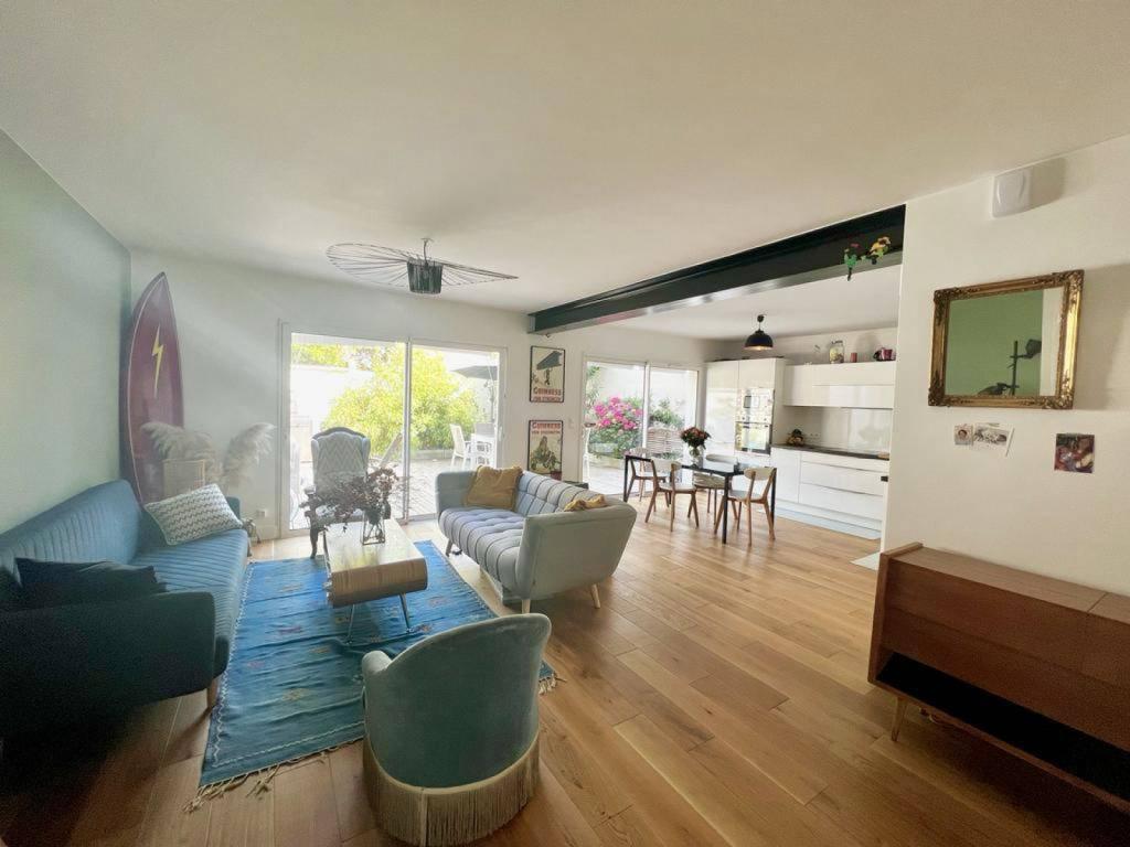 Entrée agence immobilière Caudéran Arnaud Droulers immobilier